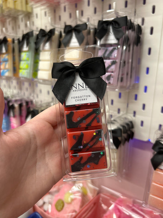 FORGOTTON CHERRY WAX SNAP BAR