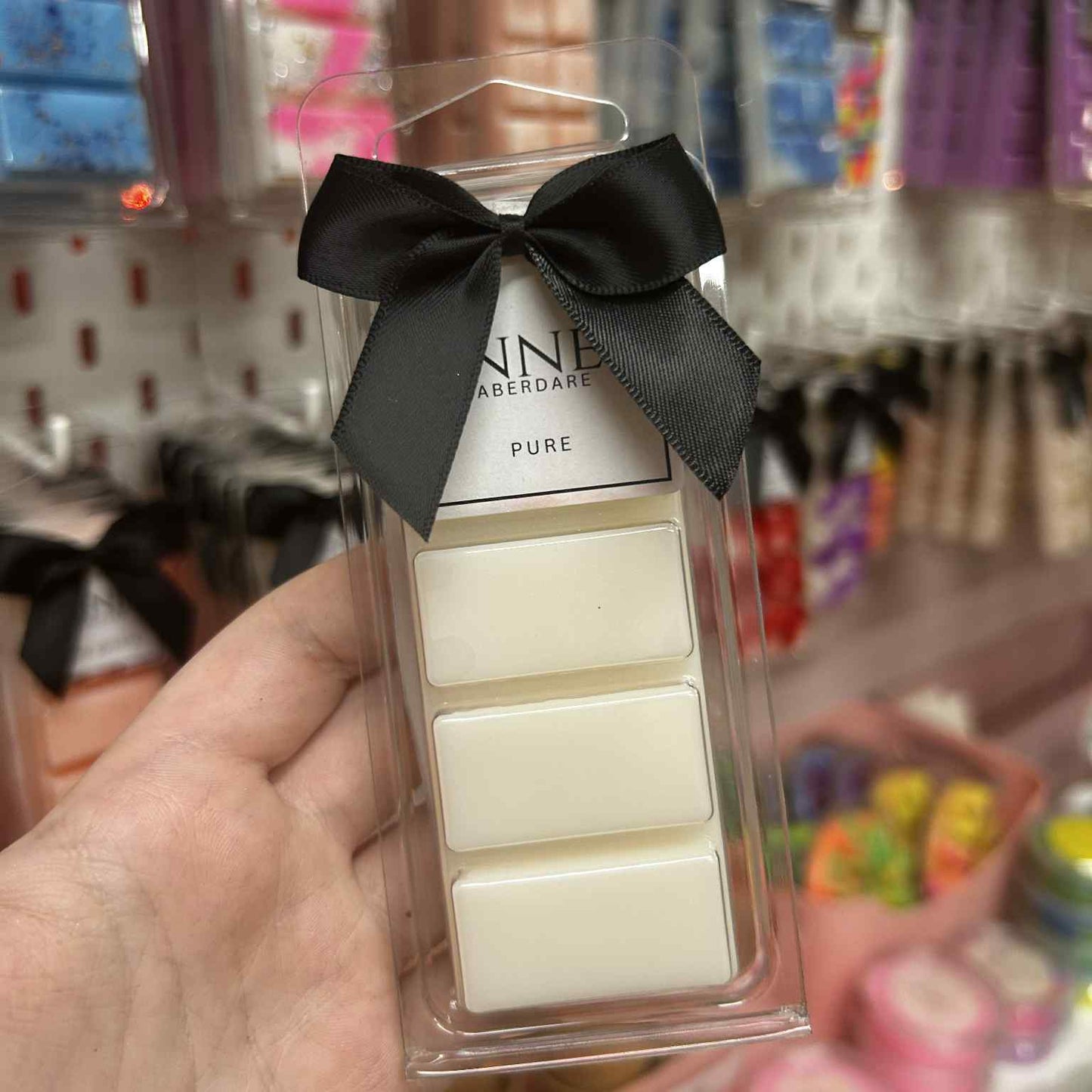 DOVE PURE WAX SNAP BAR